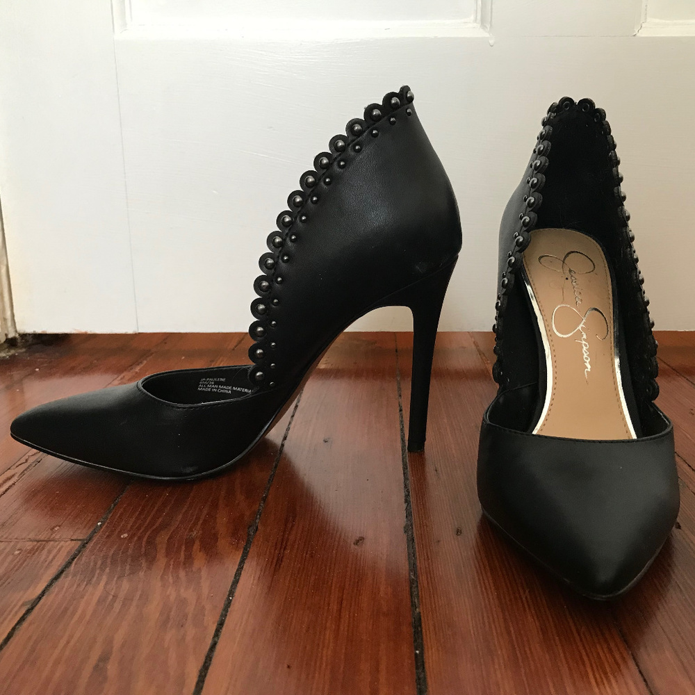Black Jessica Simpson High heels SO HOT